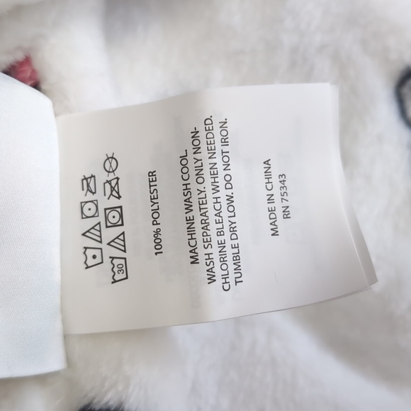 Sesame Street Valentine's Day Character Blanket 💜👹 - Picture 7 of 8